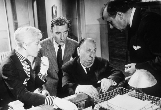 La Vida Por Delante (1958)